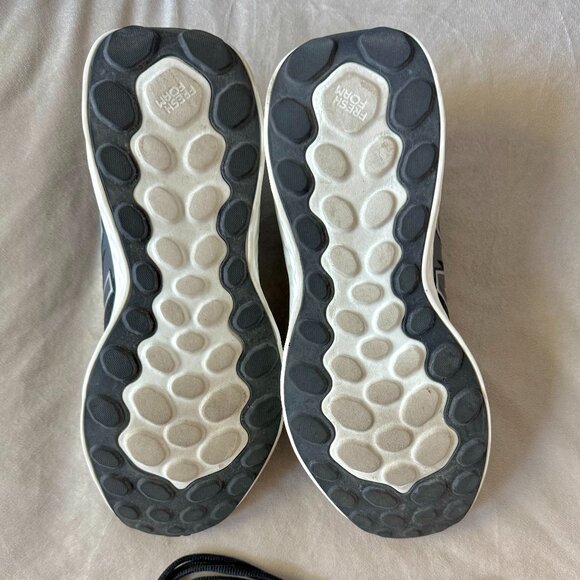 New Balance Fresh Foam SPT V4 Running Shoe 9.5 - Picture 4 of 4